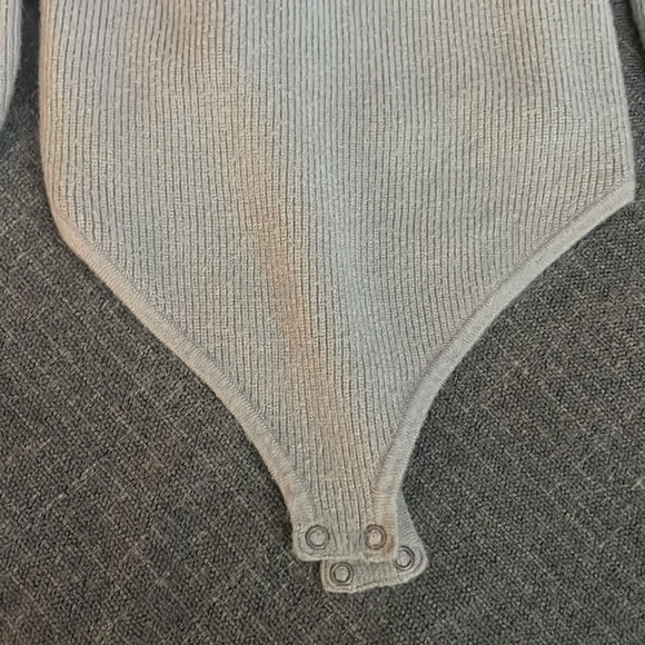 Light teal/gray long sleeved sweater bodysuit - Picture 4 of 6